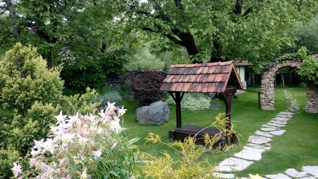 Bed and Breakfast Eco Garden Dilijan Esterno foto